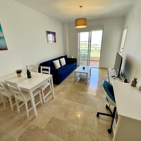 Top Sea View Apartment - 7 Minutes To Sotogrande Castillo de Sabinillas Eksteriør bilde