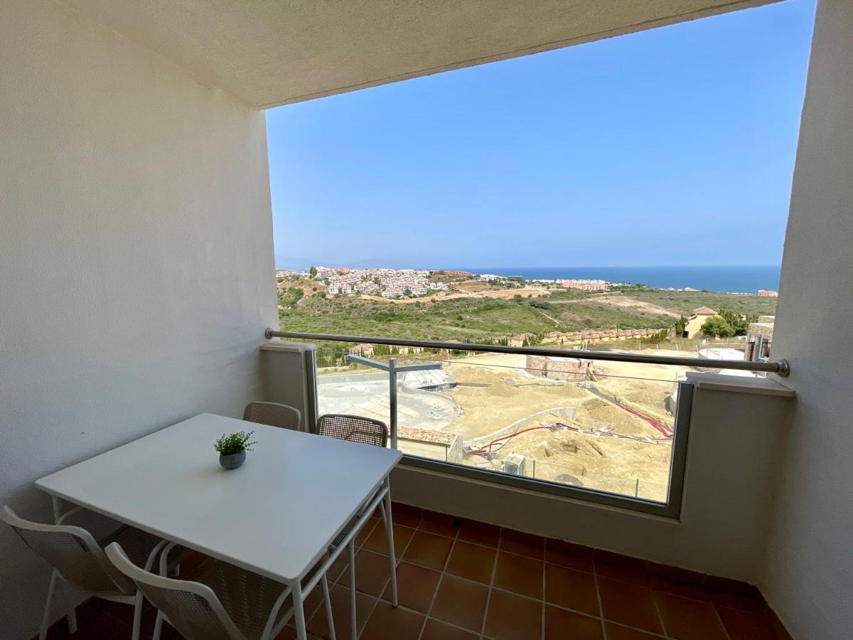 Top Sea View Apartment - 7 Minutes To Sotogrande Castillo de Sabinillas Eksteriør bilde